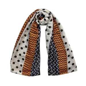 شال زنانه مدل نخی خال خالی