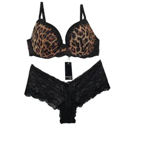 ست شورت و سوتین زنانه اسمارا مدل st02