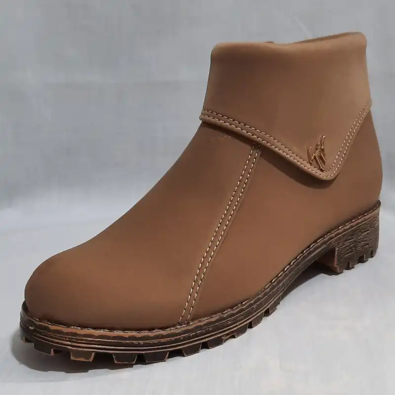 نیم بوت زنانه مدل MOM119