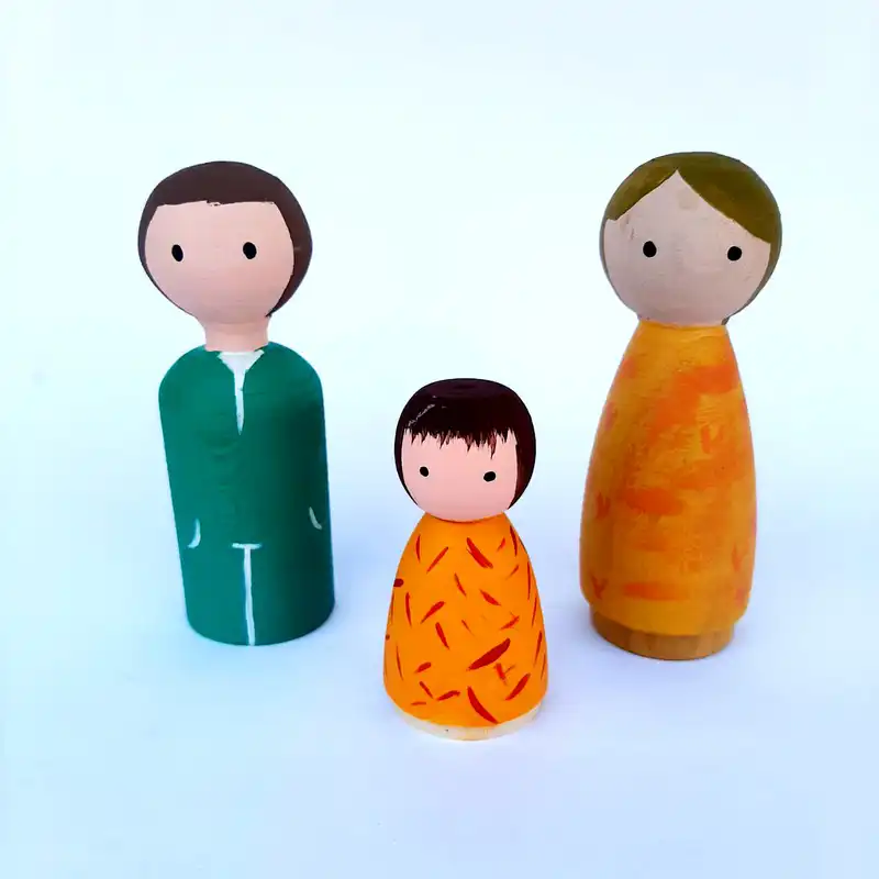 عروسک چوبی مدل خانواده من کد WT09 مجموعه 3 عددی