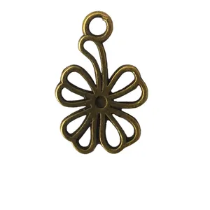 آویز گردنبند مدل گل کد 37