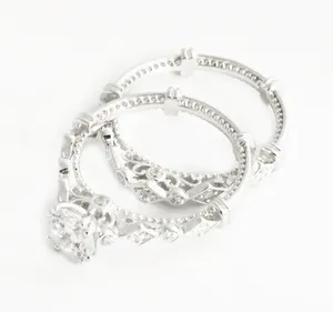 انگشتر نقره زنانه مدل سولیتر کد SN1125 مجموعه 2 عددی