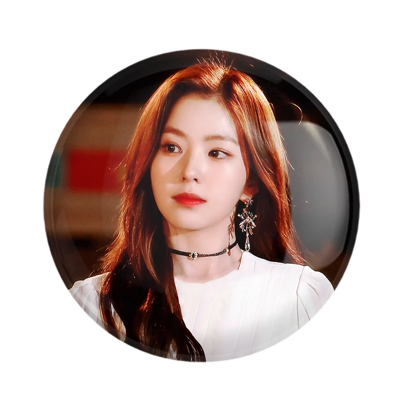 مگنت خندالو مدل آیرین گروه رد ولوت Red Velvet کد 19657