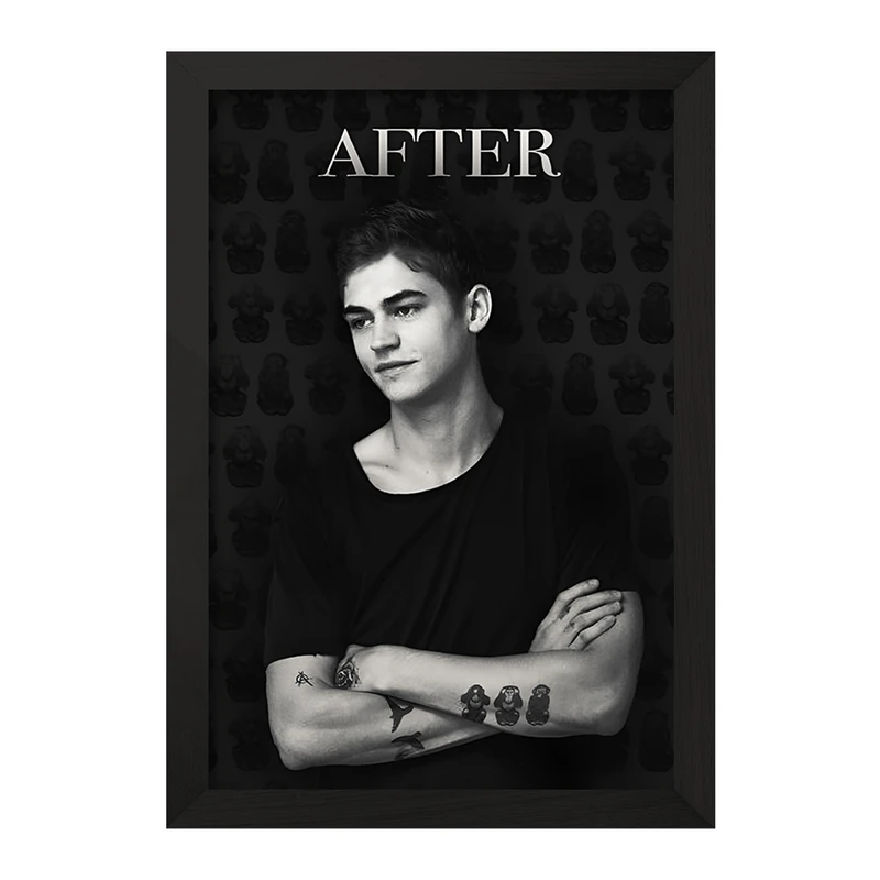 تابلو خندالو مدل هرو فاینز تیفین (Hero Fiennes Tiffin) کد F10254