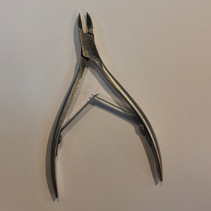 نیپر ناخن زولینگن مدل 02