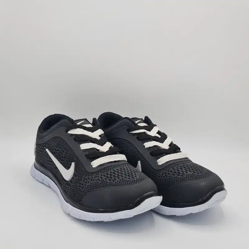 کفش پیاده روی مدل پیشگام  Mes