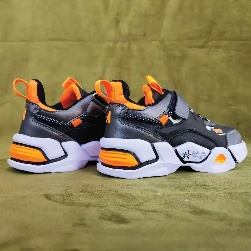 کفش مخصوص پیاده روی مدل SporQ-AQ-OranQ-104006