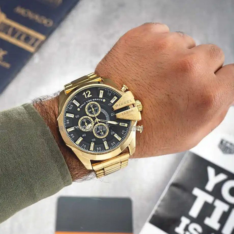 ساعت مچی عقربه‌ای مردانه مدل سه موتور فعال کورنوگراف شاخدار ak_tm02