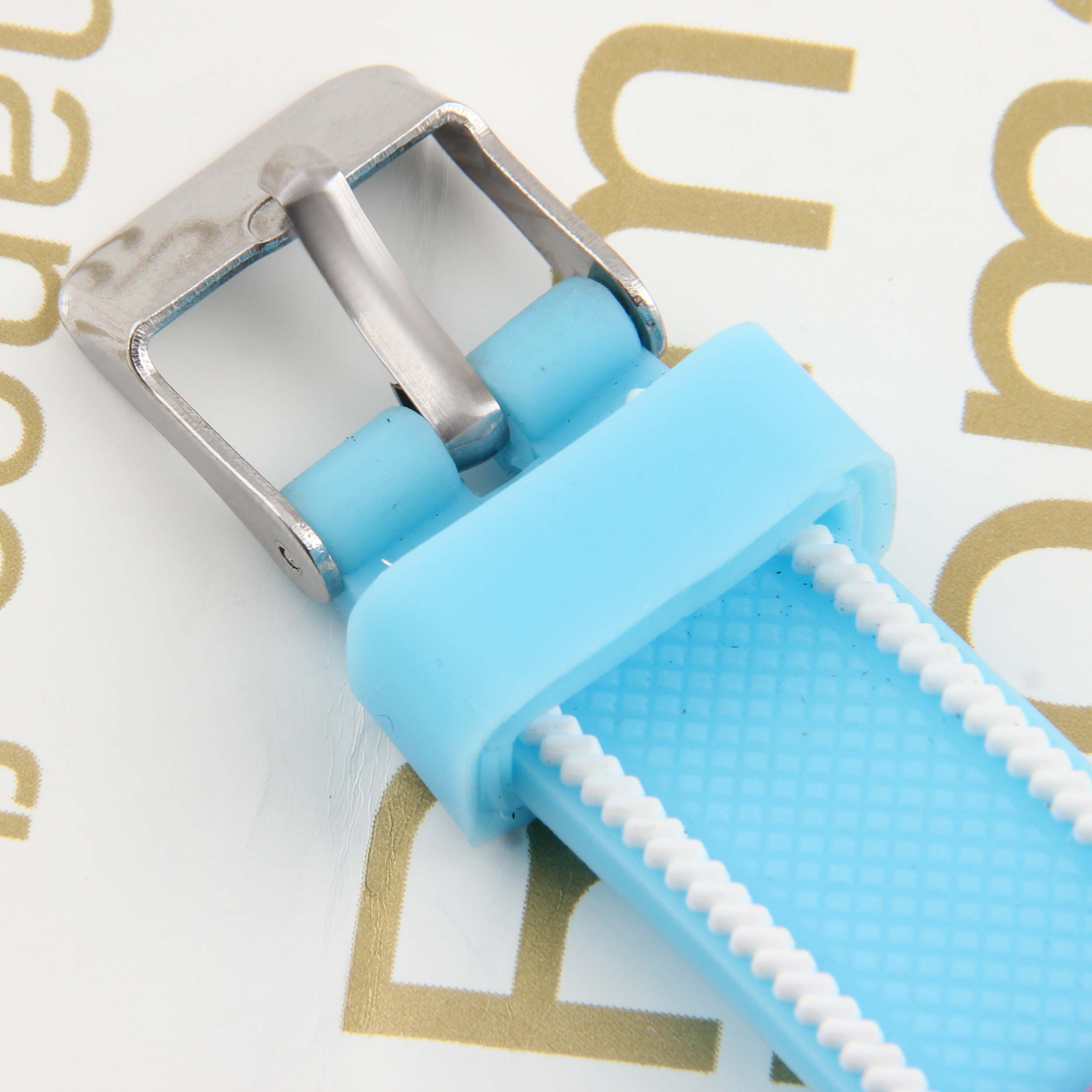 ساعت مچی دیجیتال دخترانه مدل توت فرنگی کارتونی کد WHK_053