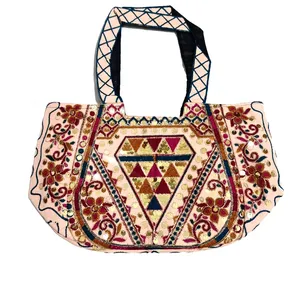 کیف دستی دست دوز زنانه مدل هندسی سوزندوزی نیک ثمر