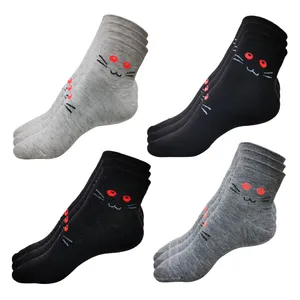 جوراب دخترانه مدل گربه کد 121 مجموعه 12 عددی