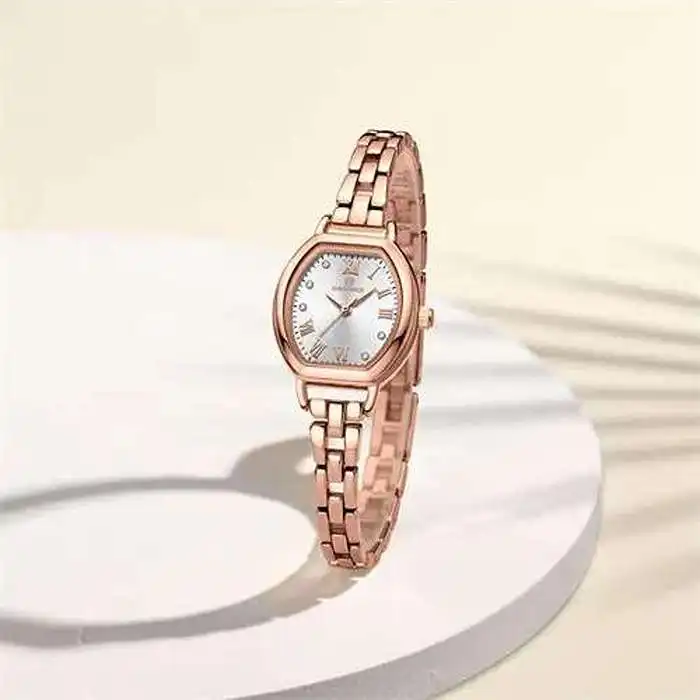 ساعت مچی عقربه ای زنانه نیوی فورس مدل NF5035RGW