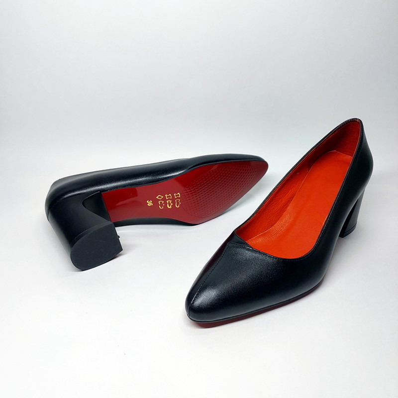 کفش زنانه مدل چرم طبیعی کد ۵۵۳۰