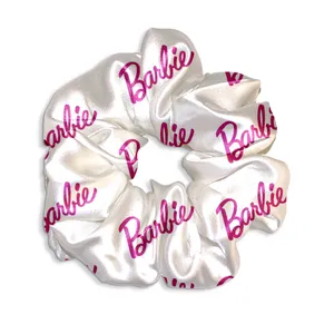 کش مو زنانه مدل SCH0100-101 طرح باربی