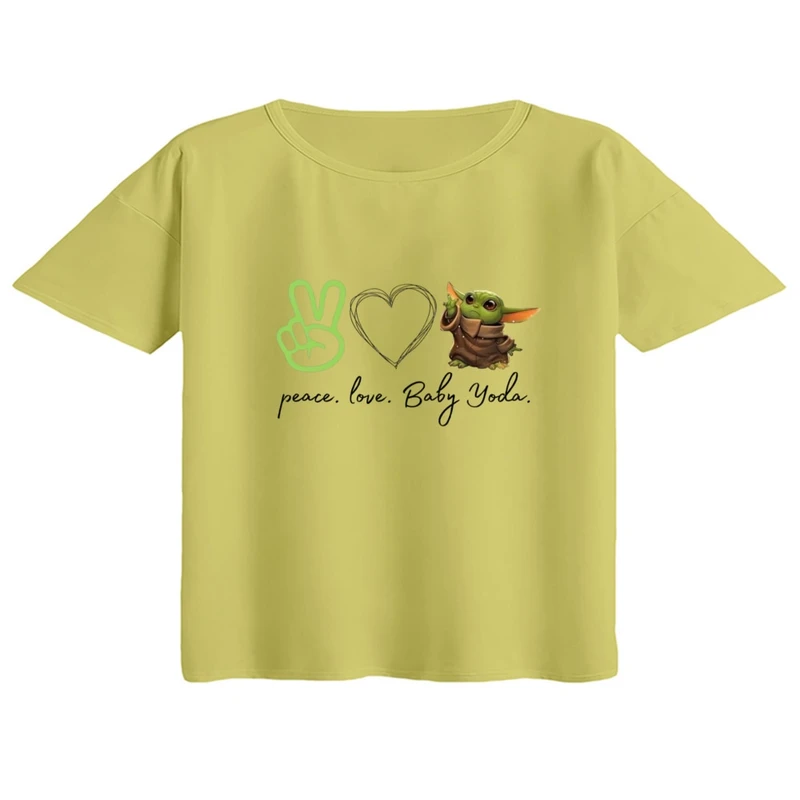 کراپ تی‌شرت آستین کوتاه زنانه مدل بیبی یودا صلح