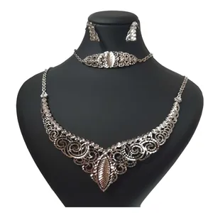  نیم ست طلا 18 عیار زنانه گالری یارطلا  کد SR24-W   