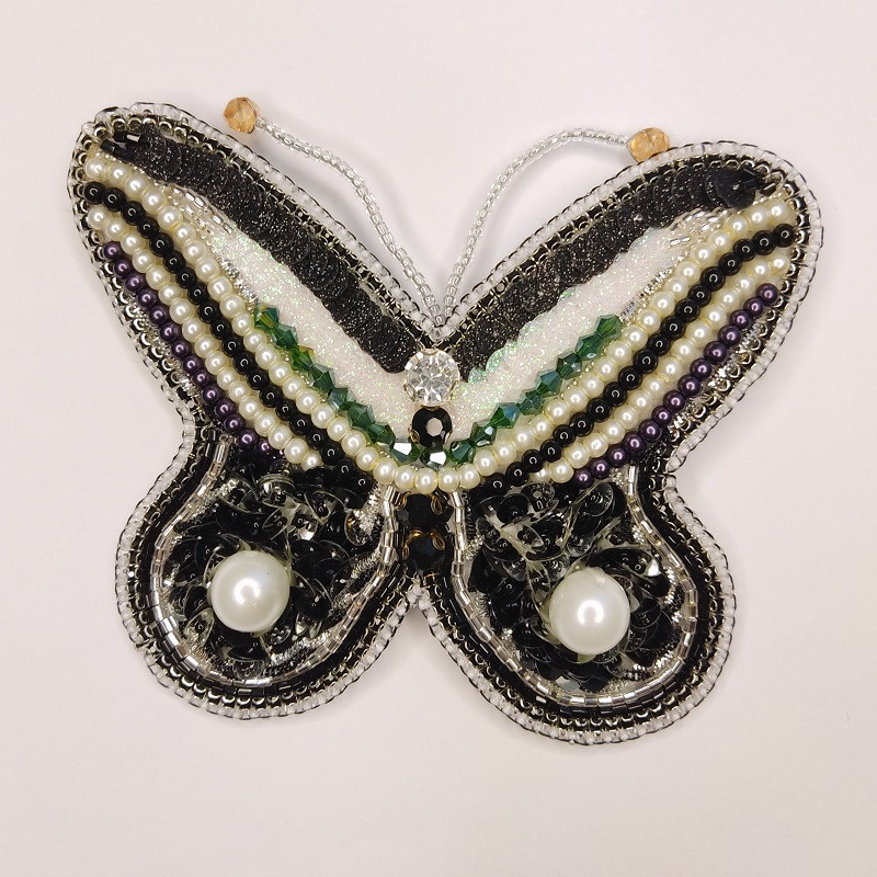 سنجاق سینه زنانه مدل پروانه سنجاق سینه زنانه مدل پروانه