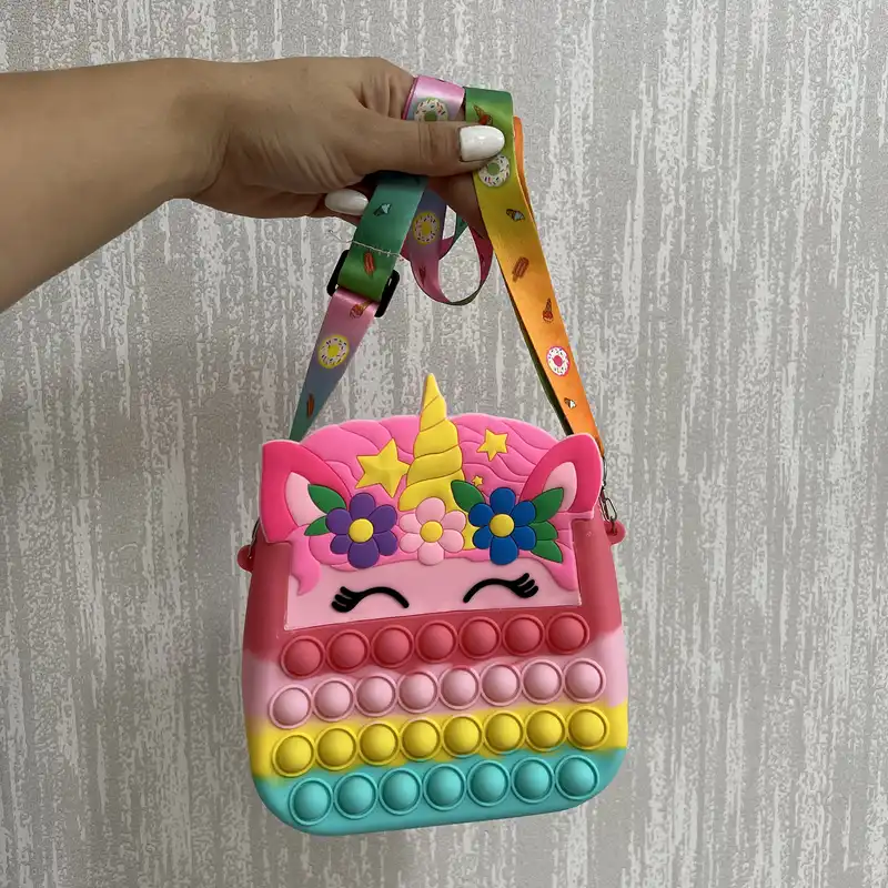 کیف رودوشی بچگانه مدل سیلیکونی فانتزی یونیکورن سه گل کد U F