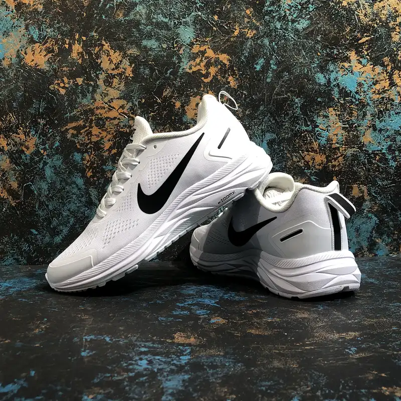 کفش مخصوص دویدن مدل     ZOOM WINFLO 9X WHBK-100056037