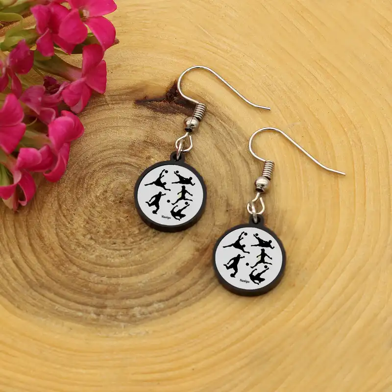 گوشواره زنانه ناکسیگو مدل شب تاب طرح فوتبال ساحلی کد ES8409