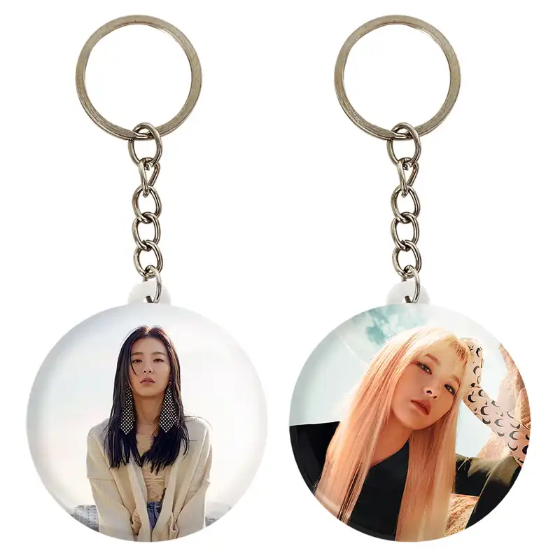 جاکلیدی خندالو مدل سولگی گروه رد ولوت Red Velvet کد 1963419631 مجموعه 2 عددی