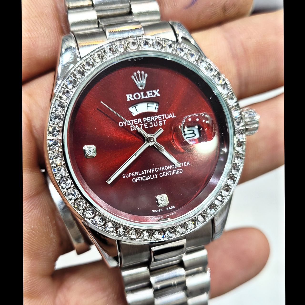 ساعت مچی عقربه‌ای مردانه مدل دی دیت دور نگین ساده 03