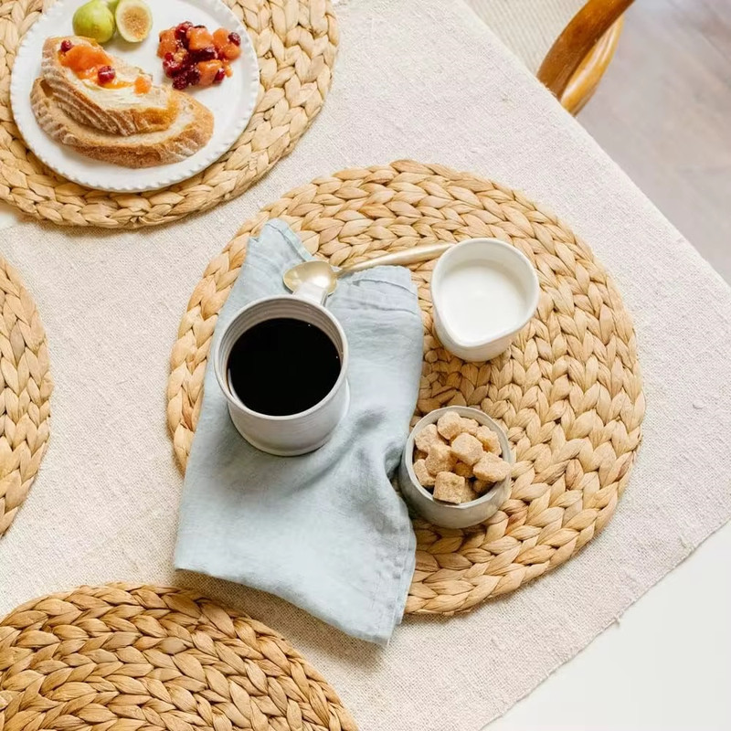 زیر بشقابی مدل لارا