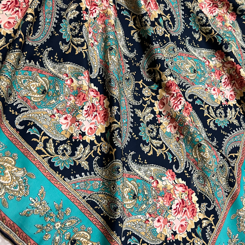 روسری زنانه مدل ترنج ابریشمی