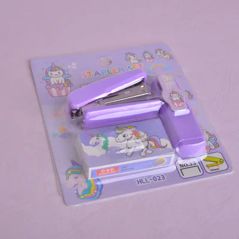 منگنه مدل یونیکورن به همراه هایلایتر و سوزن منگنه بسته 3 عددی