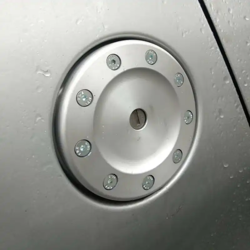 در باک خودرو مدل RC مناسب برای پژو 206