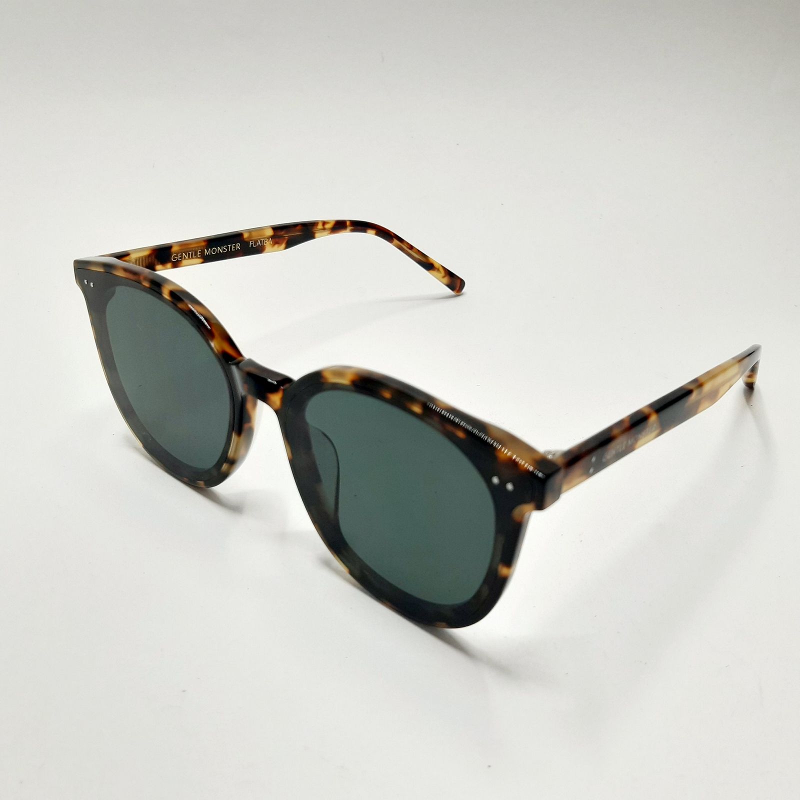 عینک آفتابی زنانه جنتل مانستر مدل SOLOc02 -  - 4