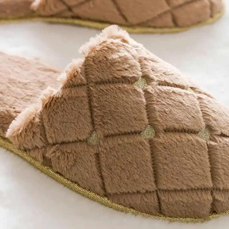 دمپایی حوله ای زنانه ال سی وایکیکی مدل ول سافت shiny