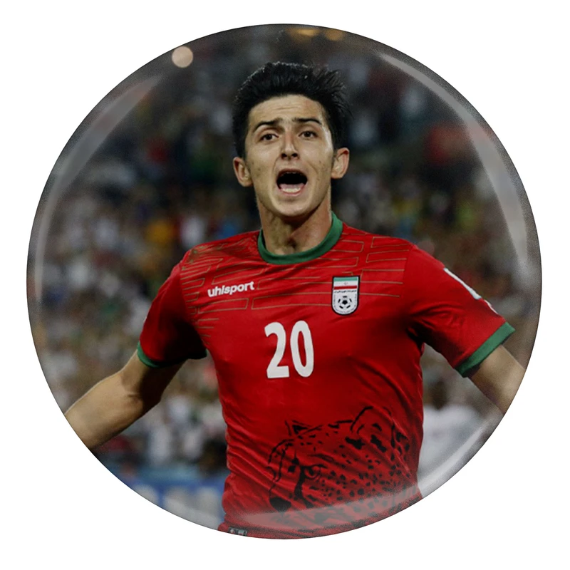مگنت طرح بازیکن فوتبال سردار آزمون مدل S10033 