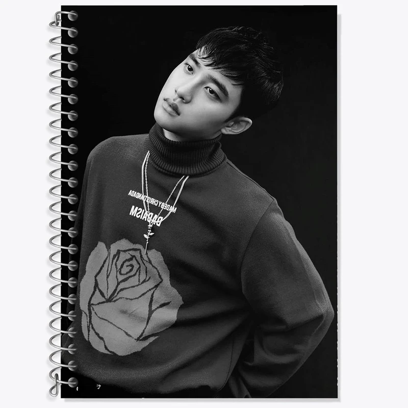 دفتر زبان 50 برگ خندالو مدل سه خط طرح کیونگسو گروه اکسو EXO کد 16788