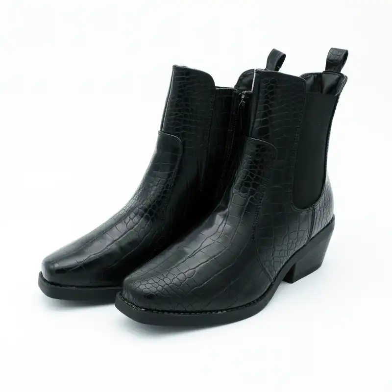 نیم بوت زنانه کراپ مدل we902