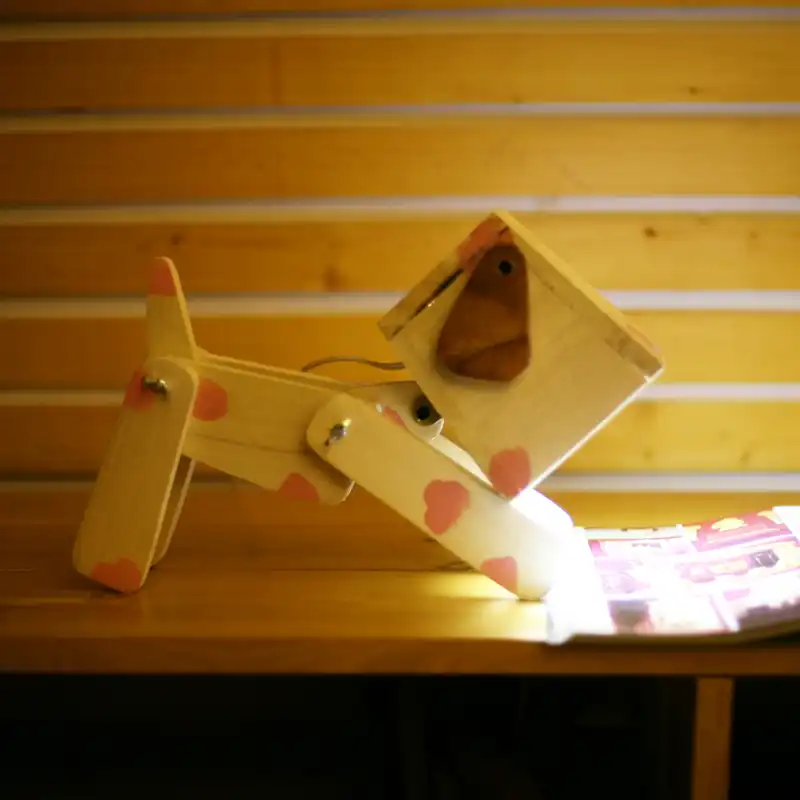 چراغ مطالعه مدل سگ