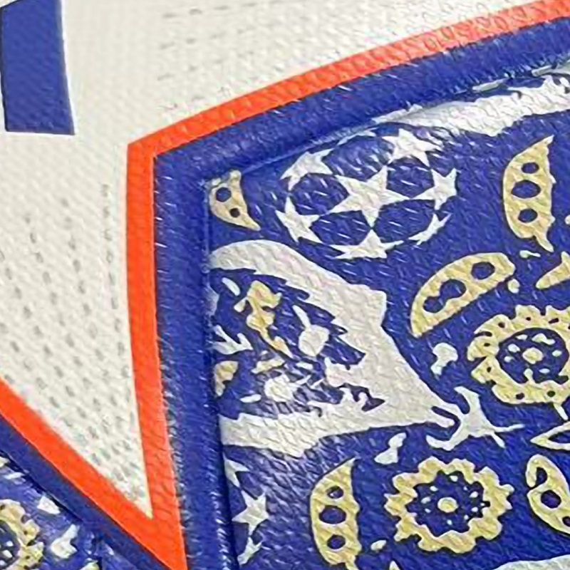 توپ فوتبال مدل league 2023