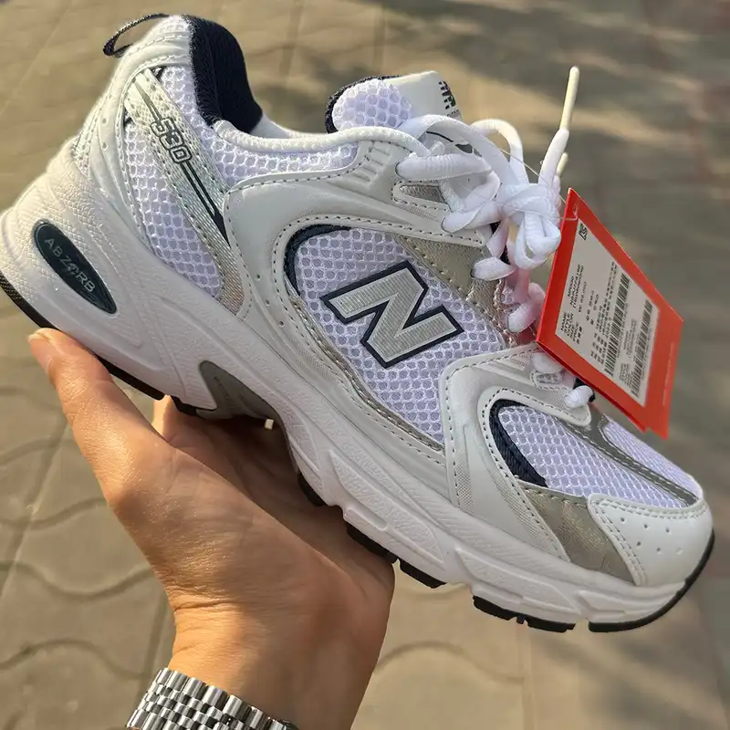 کفش پیاده روی مدل 530