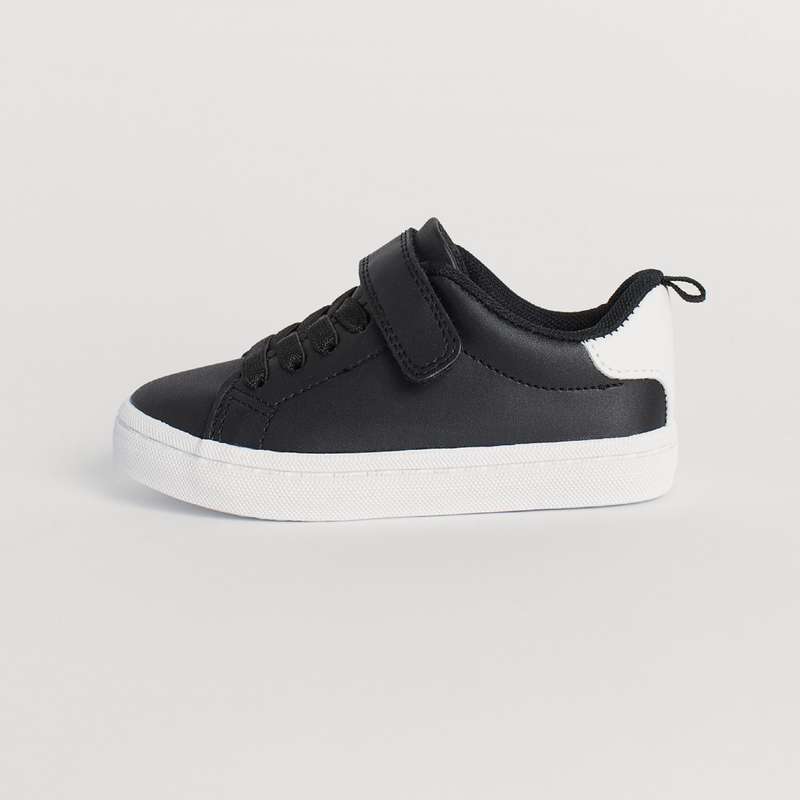 کفش راحتی پسرانه اچ اند ام مدل 23675001