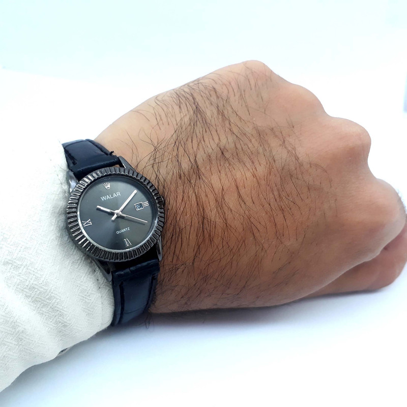 ساعت مچی عقربه ای زنانه والار مدل تاج کد 2424