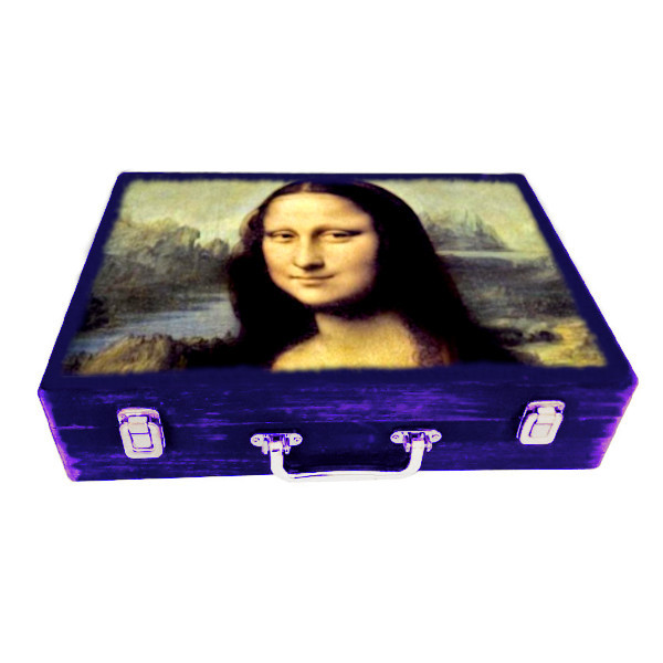 جعبه هدیه چوبی مدل چمدان طرح مونالیزا کد WSL532
