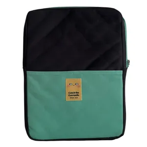 کاور لپ تاپ مدل استیکری مناسب برای لپ تاپ ۱۴ تا ۱۵.۶ اینچی