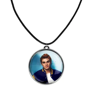 گردنبند خندالو مدل آرچی سریال ریوردیل Riverdale کد 2847828467