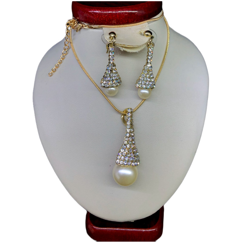 نیم ست زنانه مدل تیتانیوم طرح مروارید