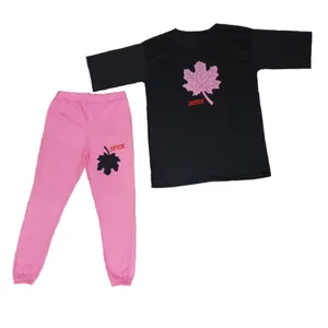 ست تی شرت آستین کوتاه و شلوار زنانه مدل برگ