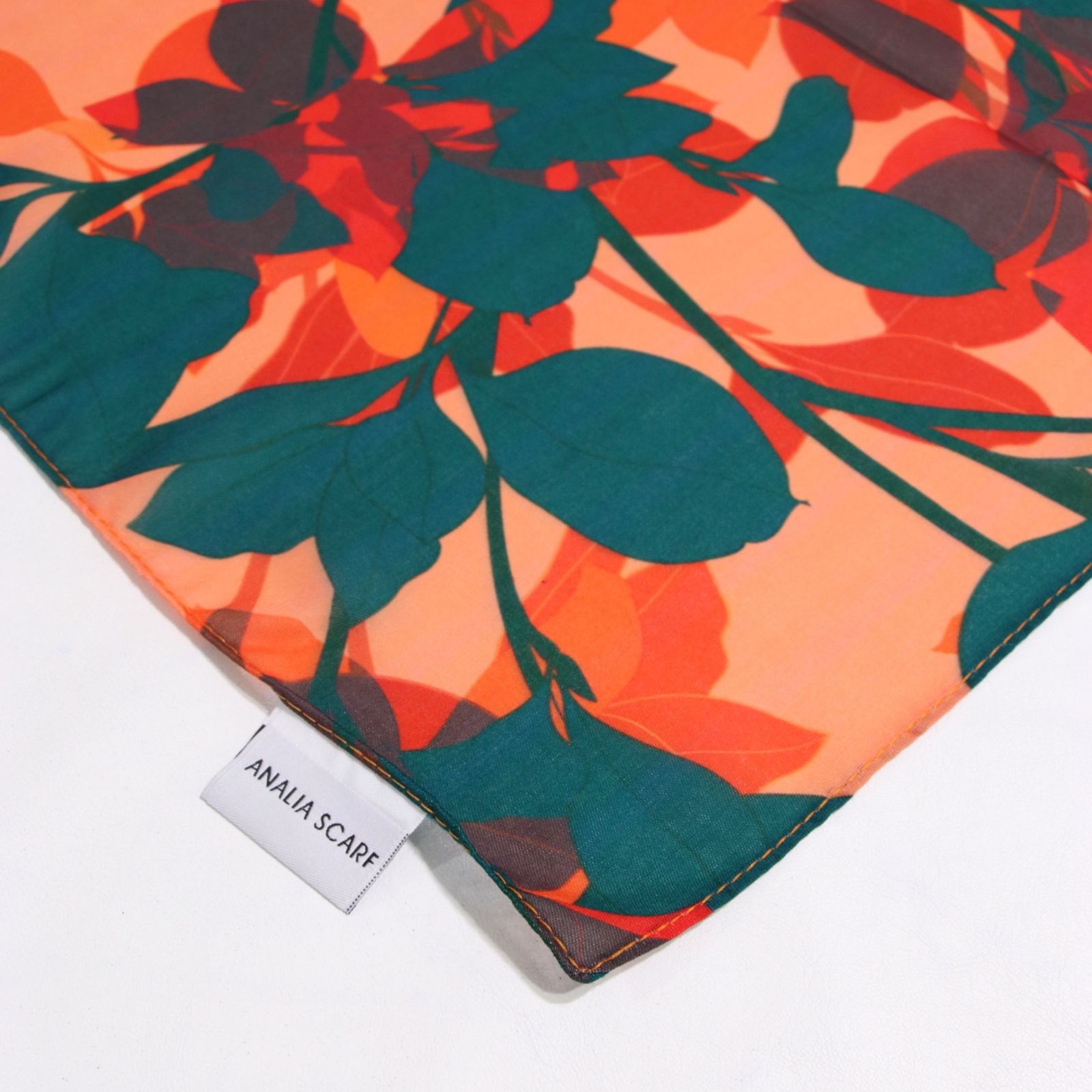 شال زنانه آنالیا مدل نخی پاییزی کد a-8066 -  - 8