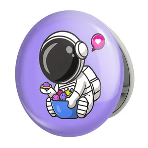 آینه جیبی خندالو طرح فضانورد مدل تاشو کد 25102 