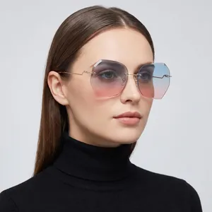 عینک افتابی زنانه مدل 7341