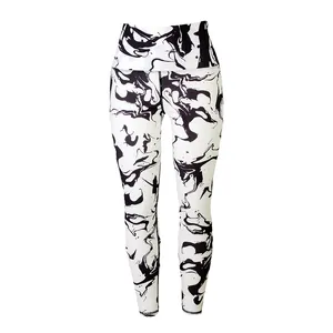 لگینگ ورزشی زنانه مدل 10101