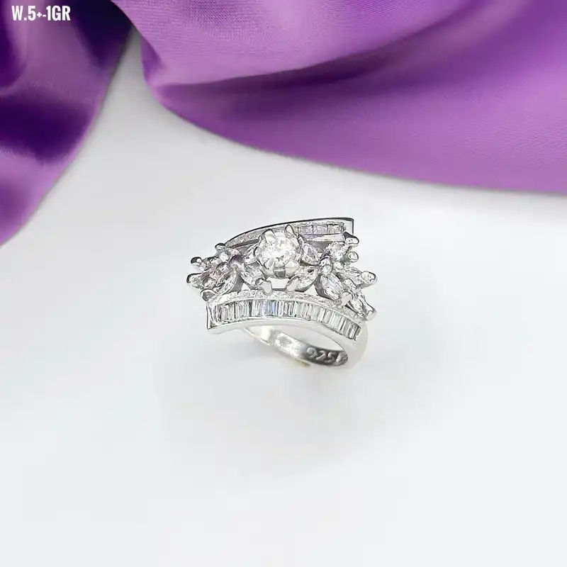 انگشتر نقره زنانه مدل ماهر 080